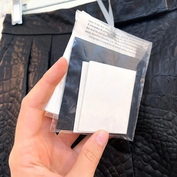 MaxMara 100% Leather Black Animal Embossed Designer Mini Skirt 8 NWT - Picture 6 of 9